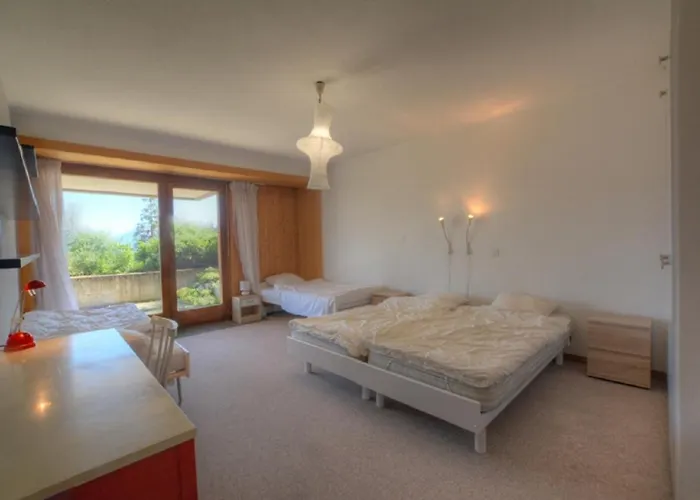 Apartment Antares 004 Centre Du Village D Vue Sur Les Alpes *